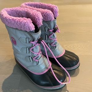 Sorel womens boots size 6